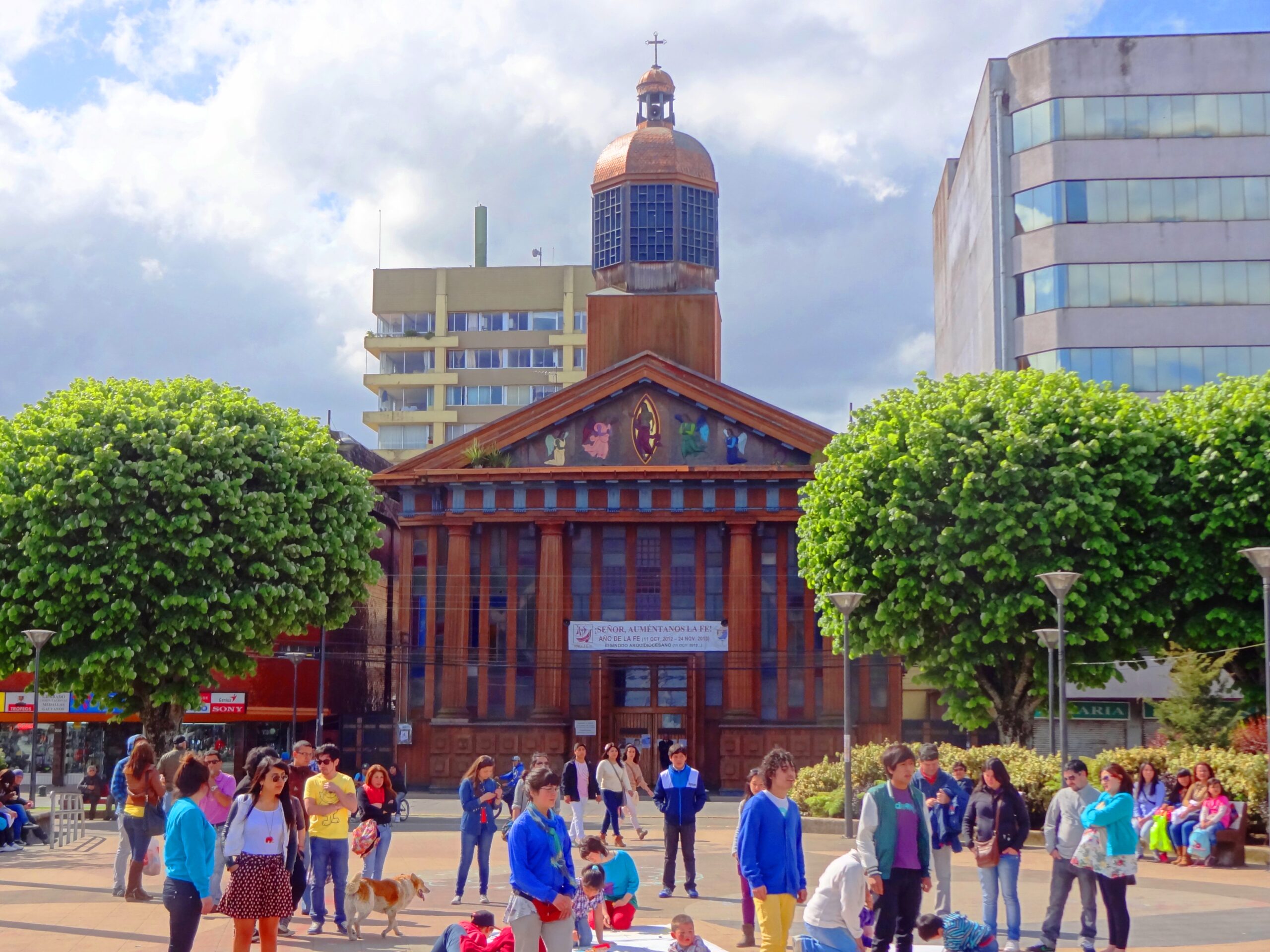 Catedral Puerto Montt scaled